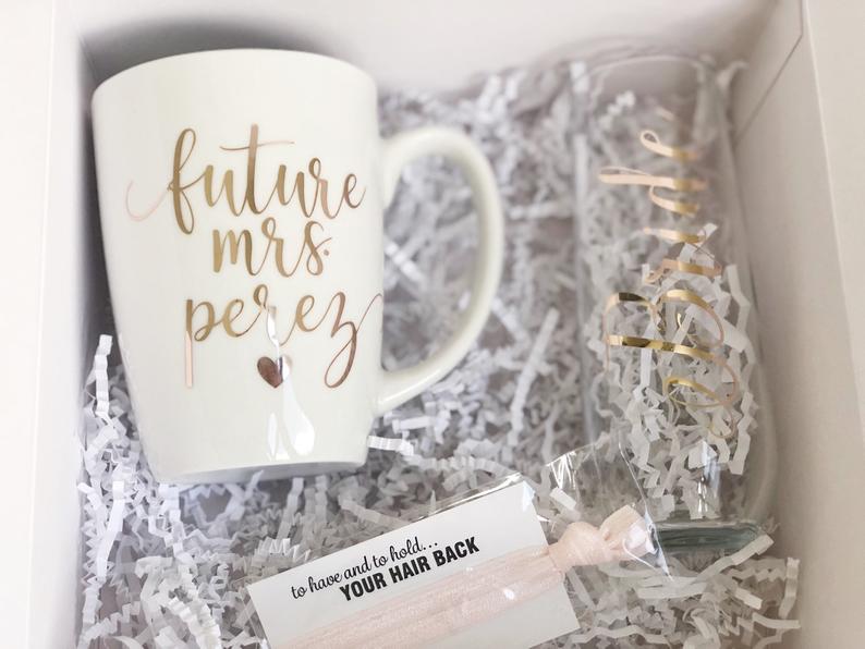 Personalized future mrs mug gift box set- engagement gift box set idea- bride mugs- gift for bride- bride gift set - bridal shower box gift