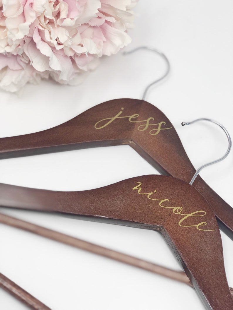 Bridesmaid wood hanger- bridesmaid dress hanger- personalized hangers- bridesmaid proposal gift- hanger with name- bridesmaid gifts for wedd