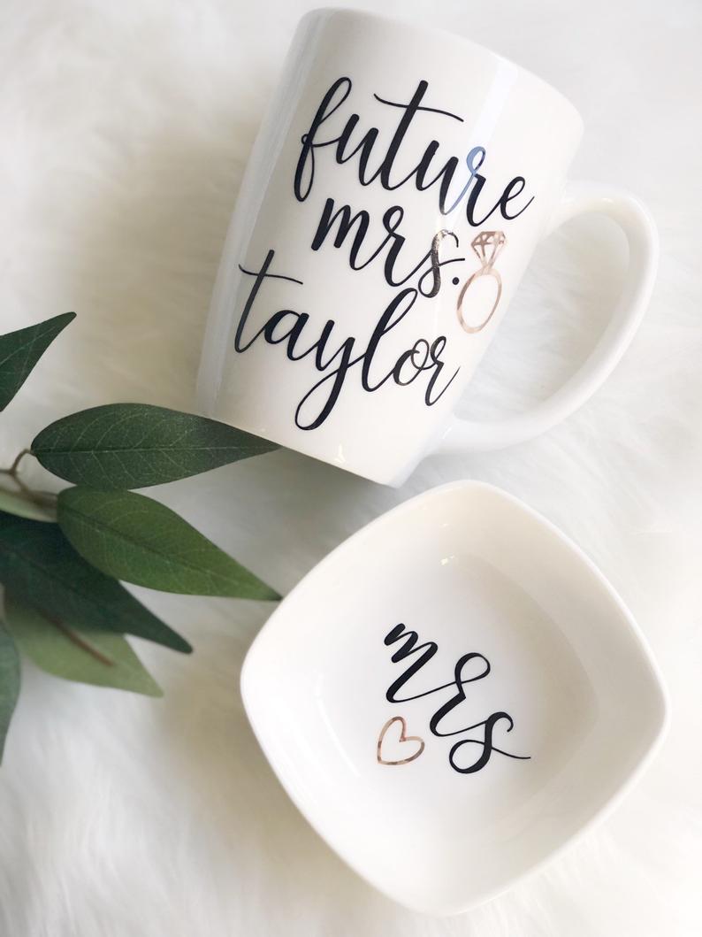 Future mrs mug gift set- mrs ring dish- bride gift set idea- bride to be engagement gift set ideas- bride mug- personalized bride gift set