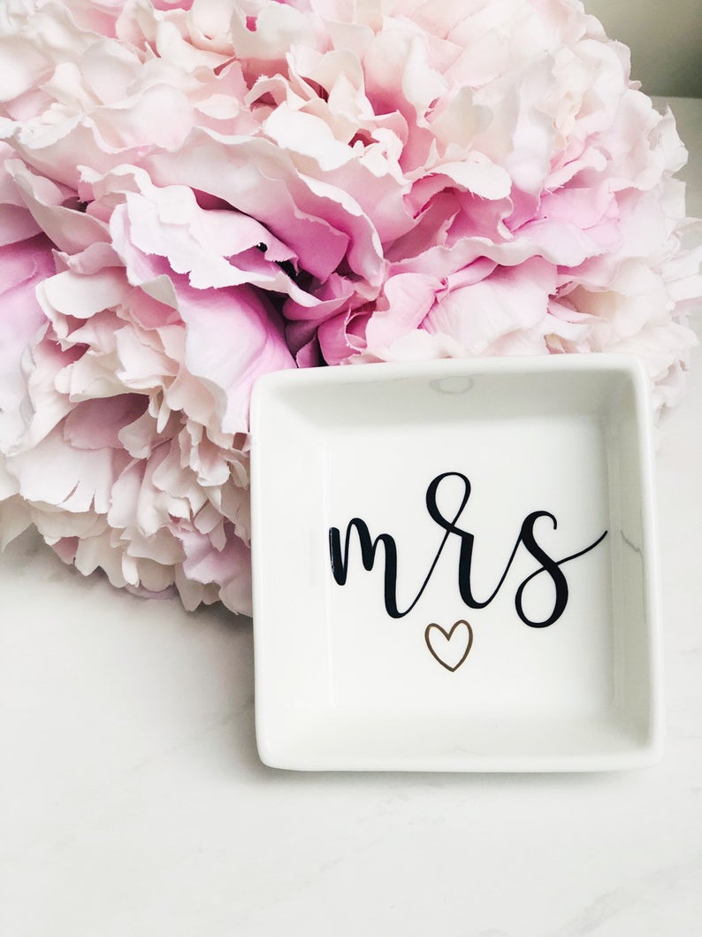 Mrs ring dish- future mrs ring dish- bride ring holder - bride gift idea- engagement ring dish- jewelry holder - personalized ring dish-