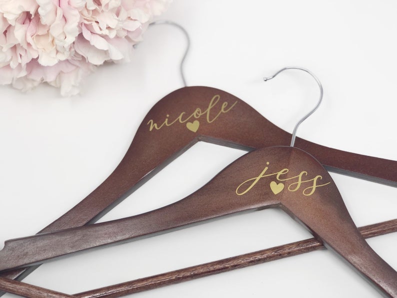 Bridesmaid wood hanger- bridesmaid dress hanger- personalized hangers- bridesmaid proposal gift- hanger with name- bridesmaid gifts for wedd