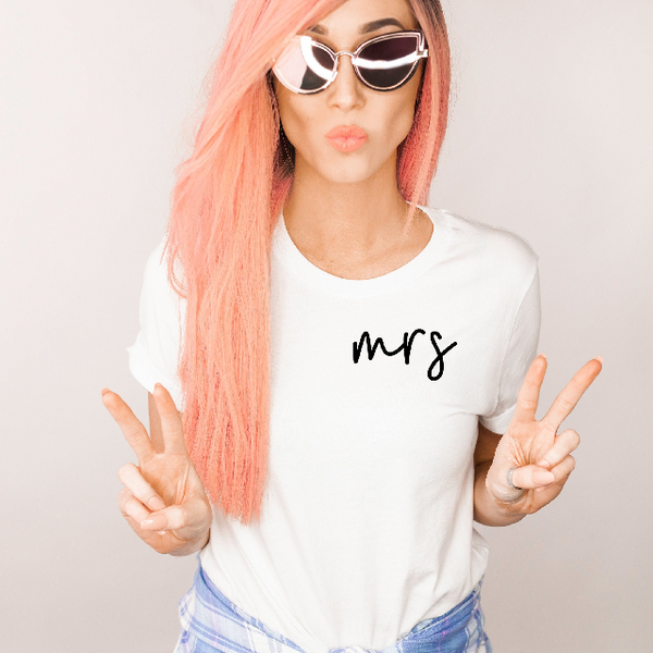 Mrs honeymoon shirt- bride shirt- bachelorette shirts- minimalist shirts- shirt for wedding day- wedding day shirts- Bride tank top T-shirt