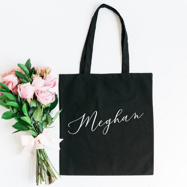 Bridesmaid tote bags- personalized tote bags- bachelorette party gifts for bridemaids- maid of honor tote bag- bridal party tote bags name