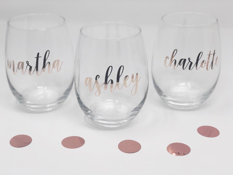 Bridesmaid wine glass- bridesmaid proposal wine glass- bridesmaid gift ideas- personalized wine glass- rose gold wine glass- rose gold bride