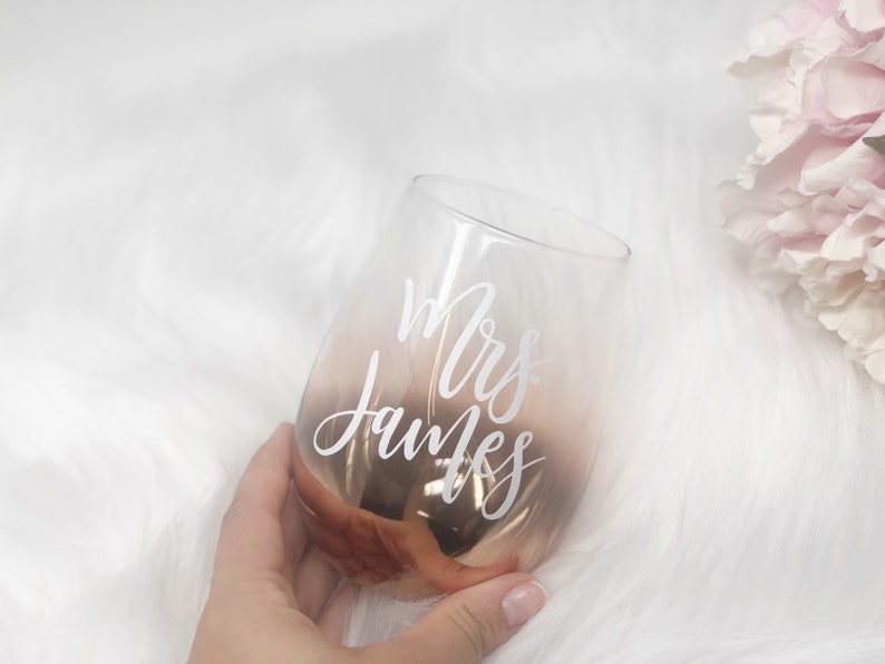 Personalized bride wine glass- bride gifts- engagement gift- wedding wine glass- ombré rose gold wine glass- custom wine glass- bride box