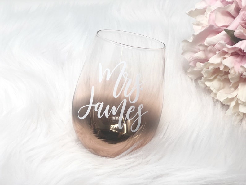 Personalized bride wine glass- bride gifts- engagement gift- wedding wine glass- ombré rose gold wine glass- custom wine glass- bride box