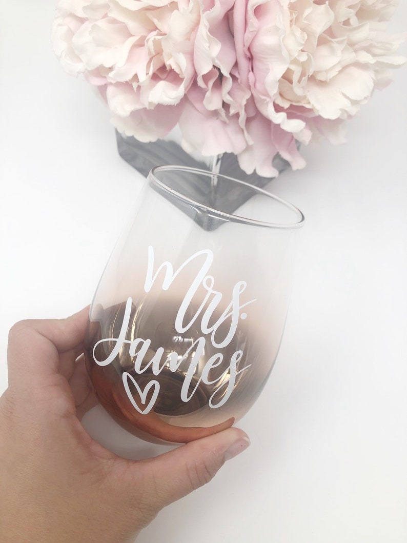 Personalized bride wine glass- bride gifts- engagement gift- wedding wine glass- ombré rose gold wine glass- custom wine glass- bride box