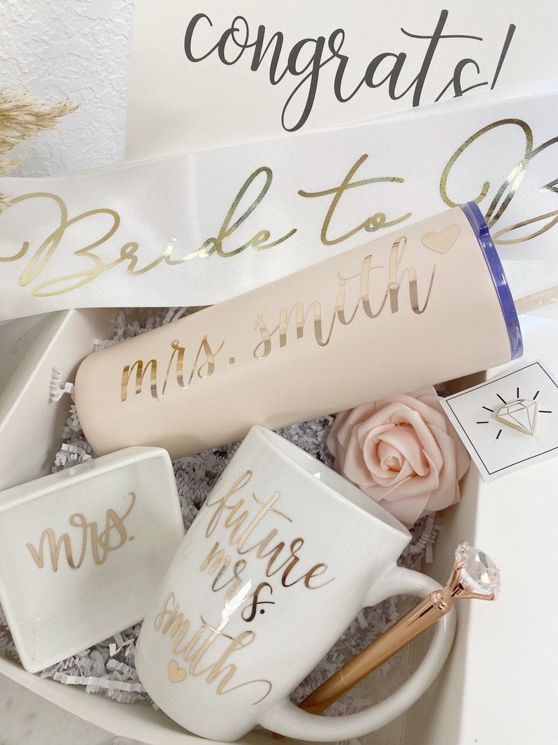 Future mrs gift box- bride gifts- bridal shower gifts- personalized wifey gift- wedding ring finger mug- bride gift box engagement box idea