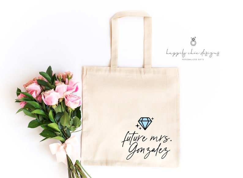 Future mrs tote bag- wedding ring finger totes engaged tote bag- bride bag gift for bride to be- engagement gift idea- bachelorette party